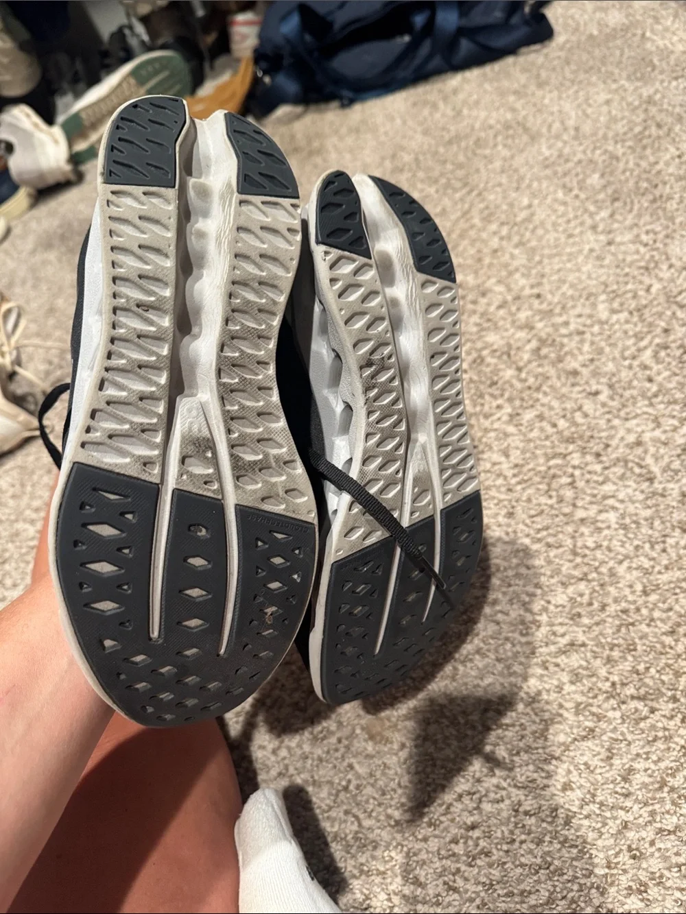 On Running Women's Black Cloudsurfer 8.5